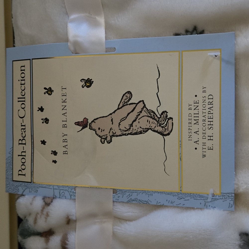 Pooh Bear Collection Baby Blanket - Picture 2 of 3
